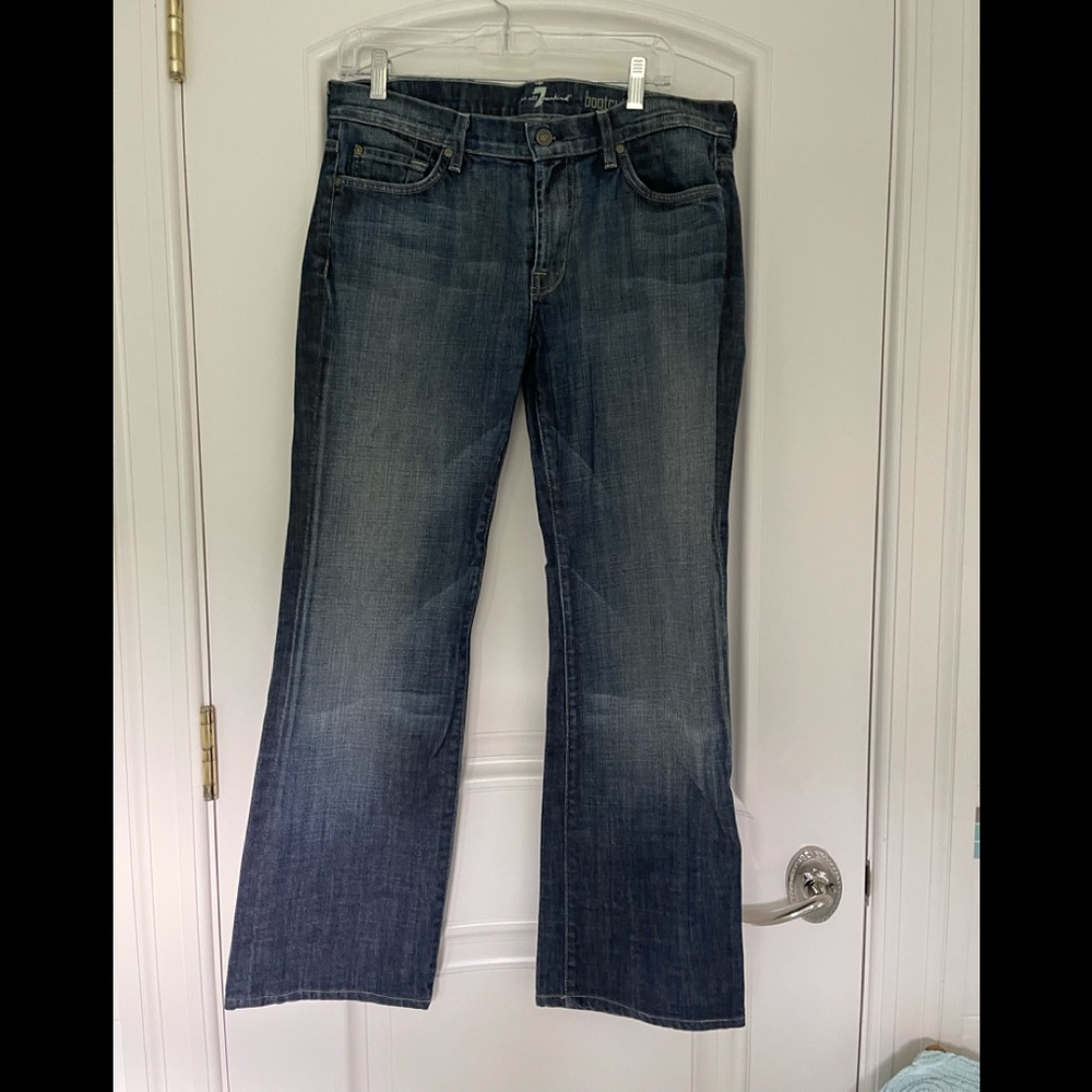 Jeans - Picture 1 of 2